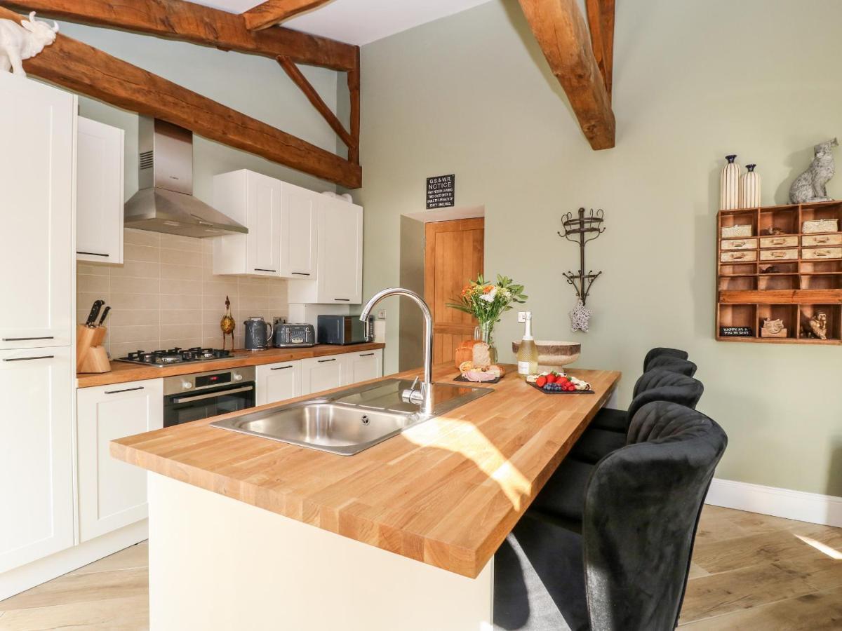 Snave Cottage Skipton Bagian luar foto