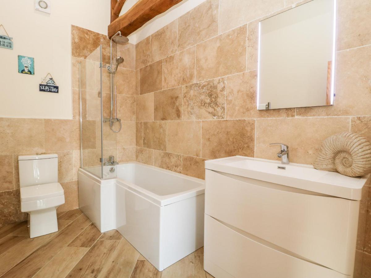 Snave Cottage Skipton Bagian luar foto